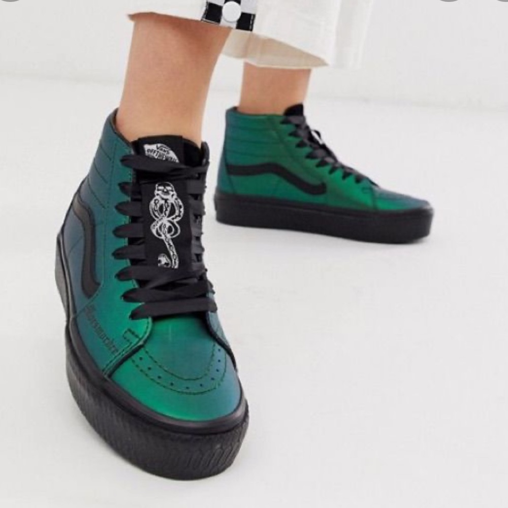 NEW - VANS HARRY POTTER Dark Arts x Sk8-Hi Platform